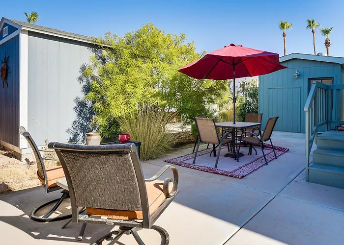 Holiday home Pool, Hot Tub & Tennis Courts: Near Dtwn