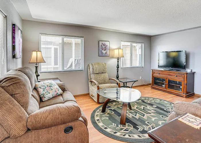 Holiday home Pool, Hot Tub & Tennis Courts: Near Dtwn Yuma